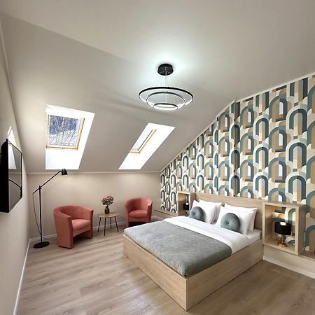 Modern Apartment In The City Center 리비프 외부 사진